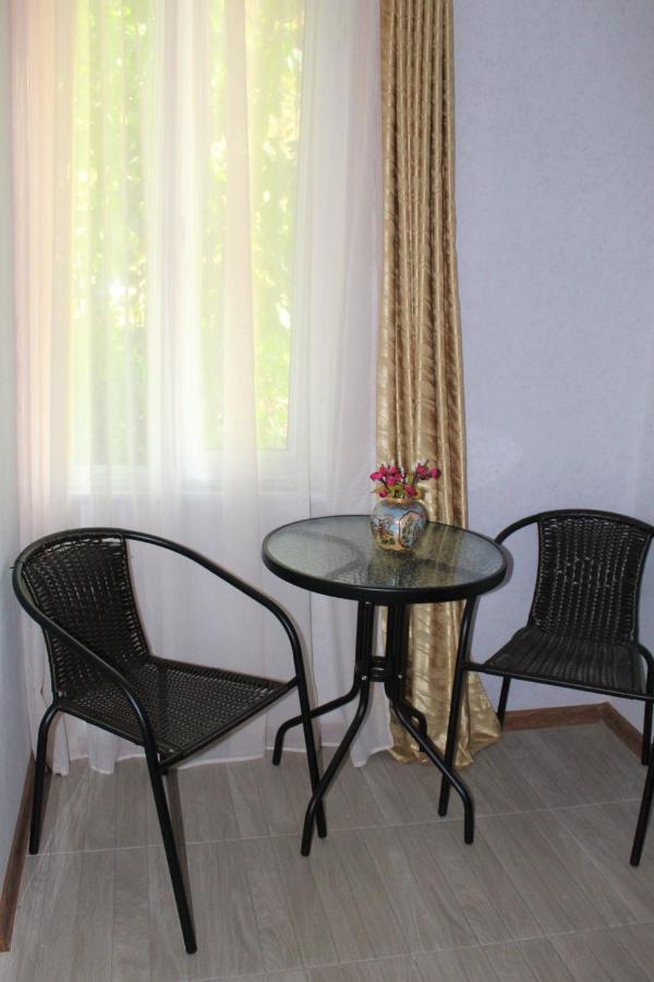 Guest House Racha أمبرولاوري المظهر الخارجي الصورة