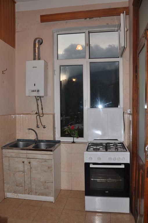 Guest House Racha أمبرولاوري المظهر الخارجي الصورة